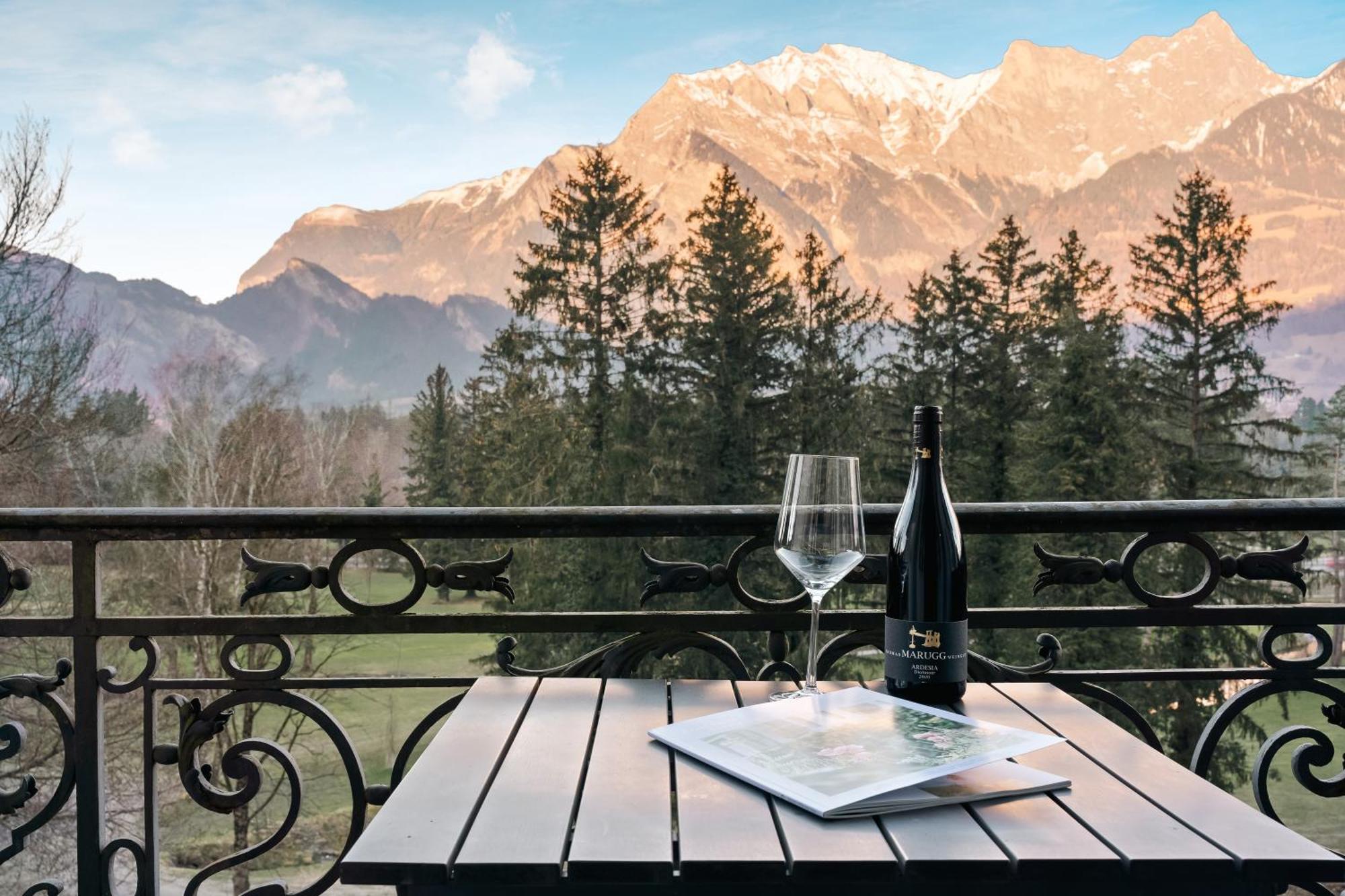 Hotel Schloss Ragaz Bad Ragaz Bagian luar foto