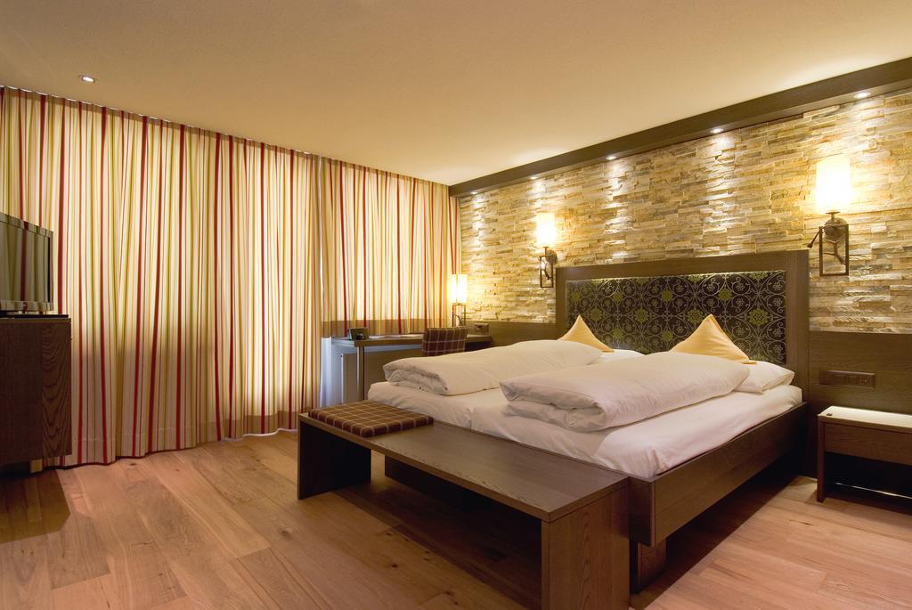 Hotel Schloss Ragaz Bad Ragaz Ruang foto